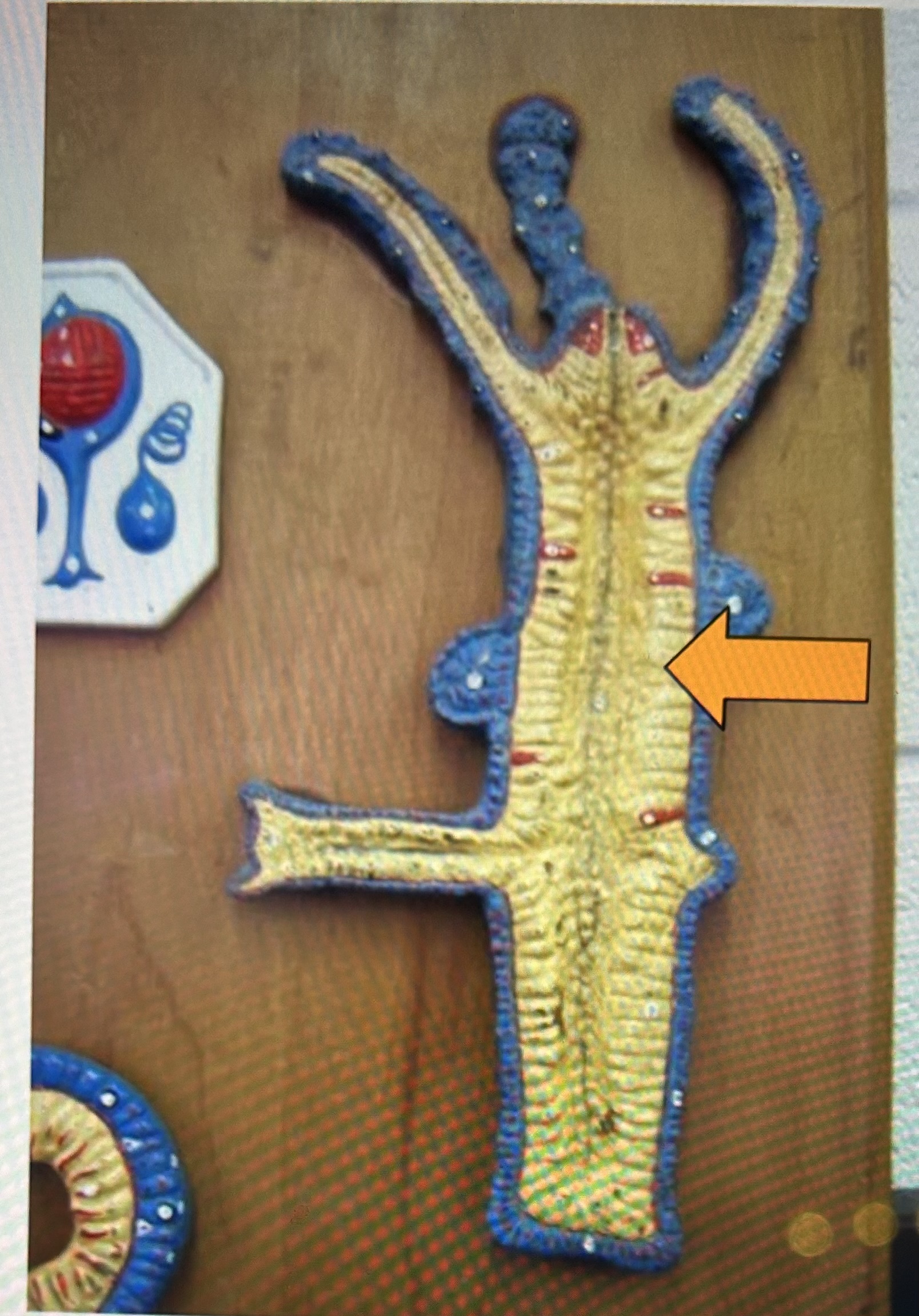 <p>What’s the arrow pointing at</p>