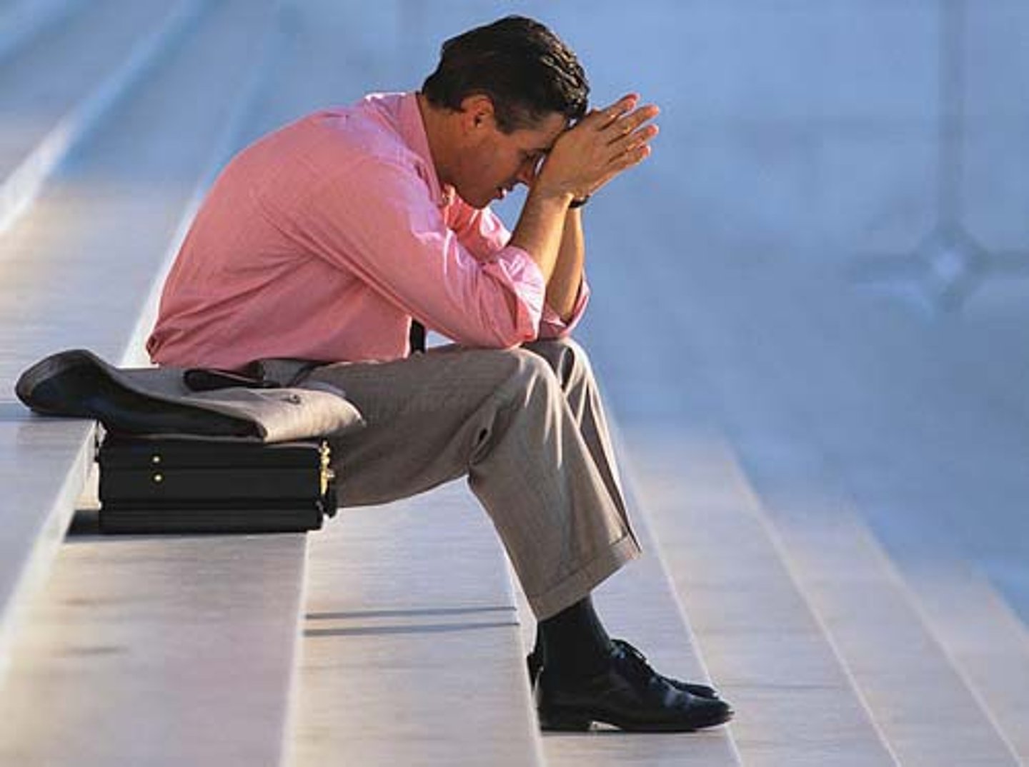 <p>fired from a job (because of posts reduction)</p>