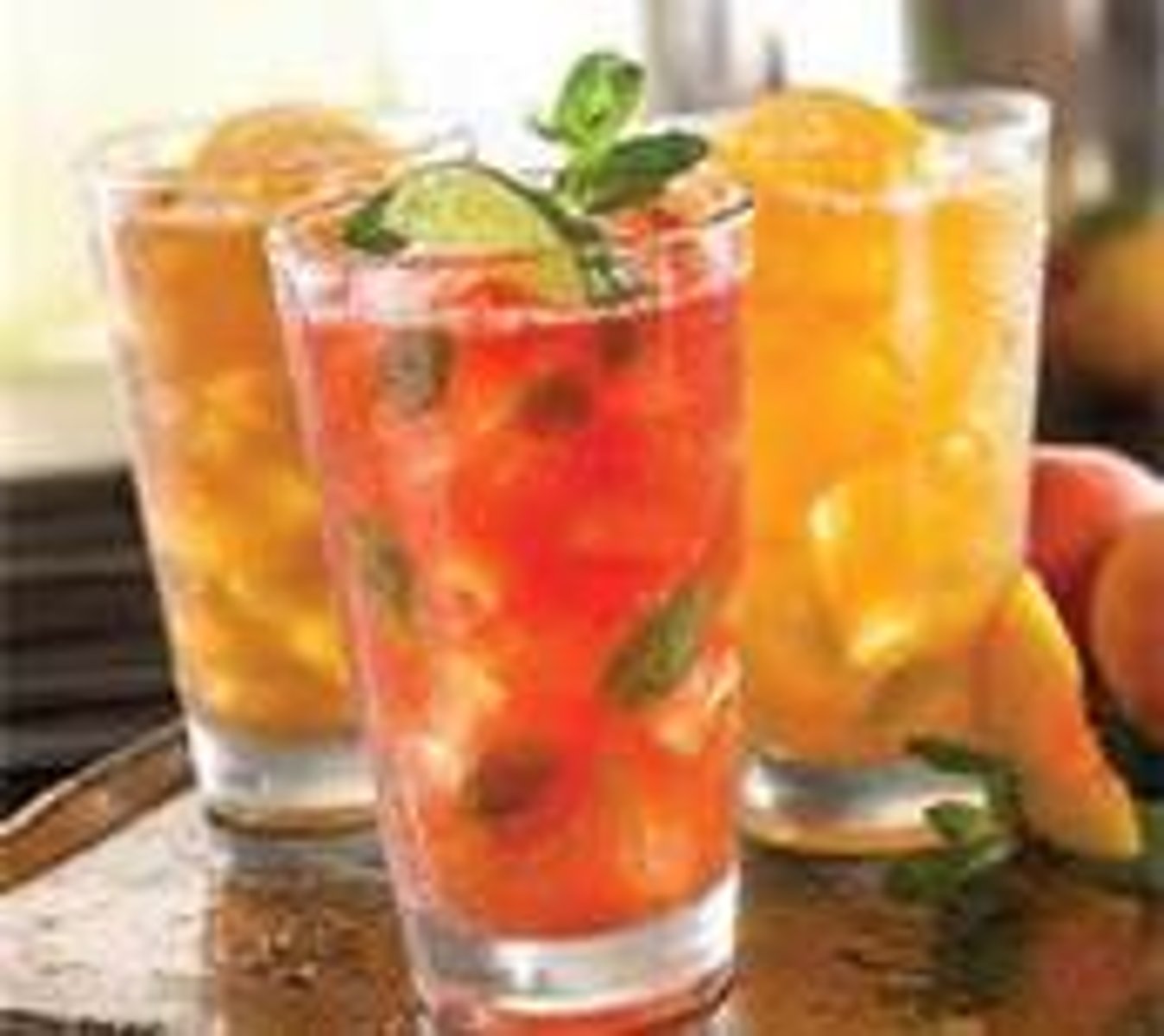 <p>yǐnliào — напиток</p>