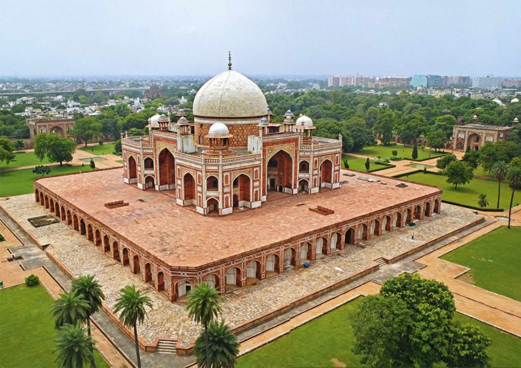 <p>Humayum’s Tomb; Delhi, India.</p>