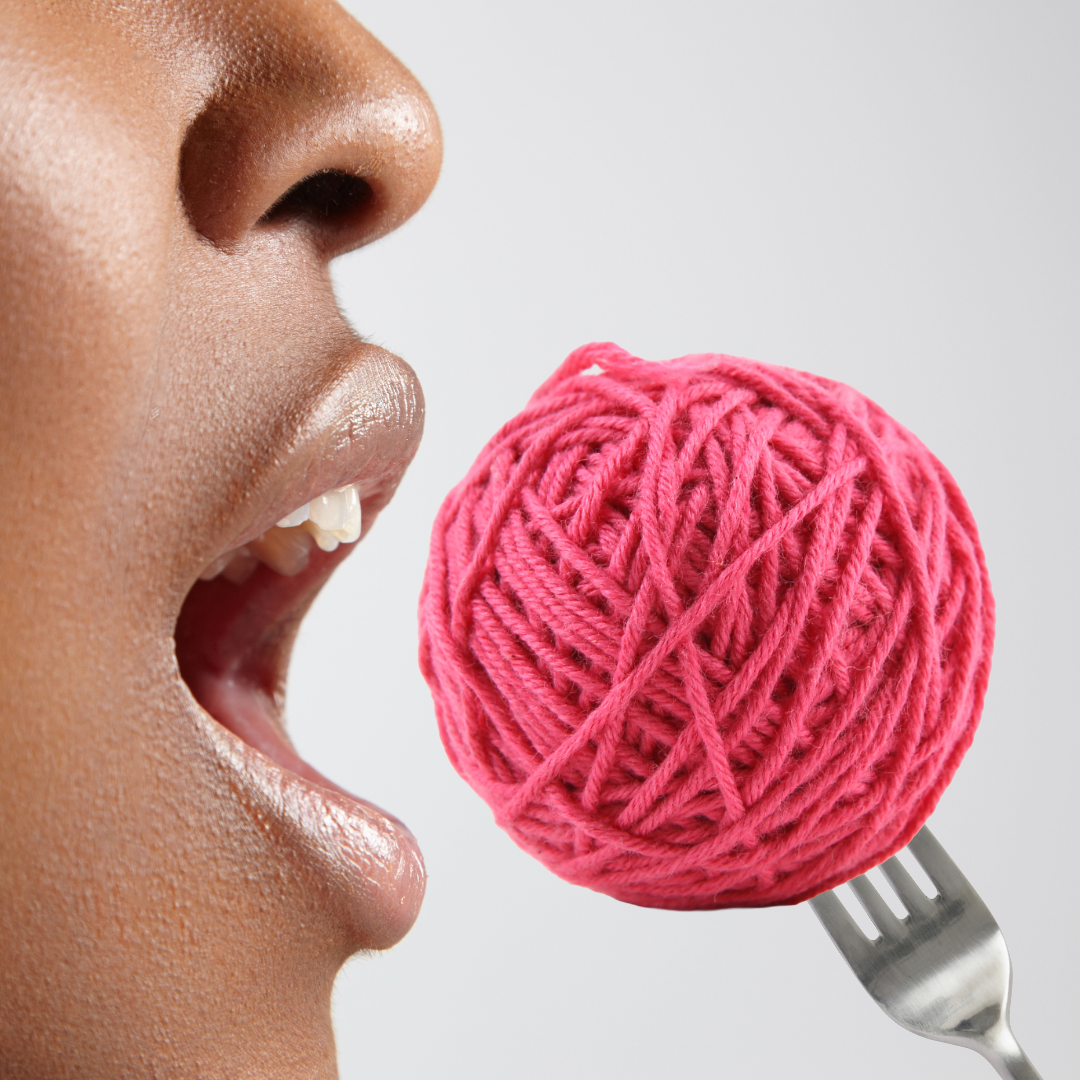 <p><strong>いと 糸</strong></p><p><span style="color: rgb(169, 169, 169);"><span>Kanji:</span></span></p><p><span style="color: rgb(169, 169, 169);"><span>糸 Thread</span></span></p>