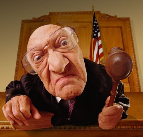 <p>une décision de justice concernant un procès. </p>