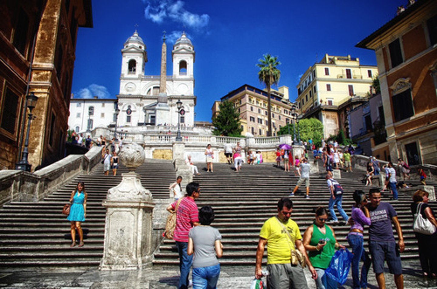 <p>Built between 1723-1725</p>
