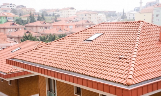 <p><strong>Çatı</strong></p>