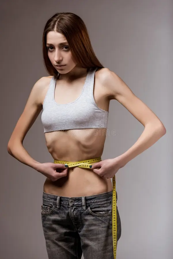<p><br>skinny/thin/slim</p>