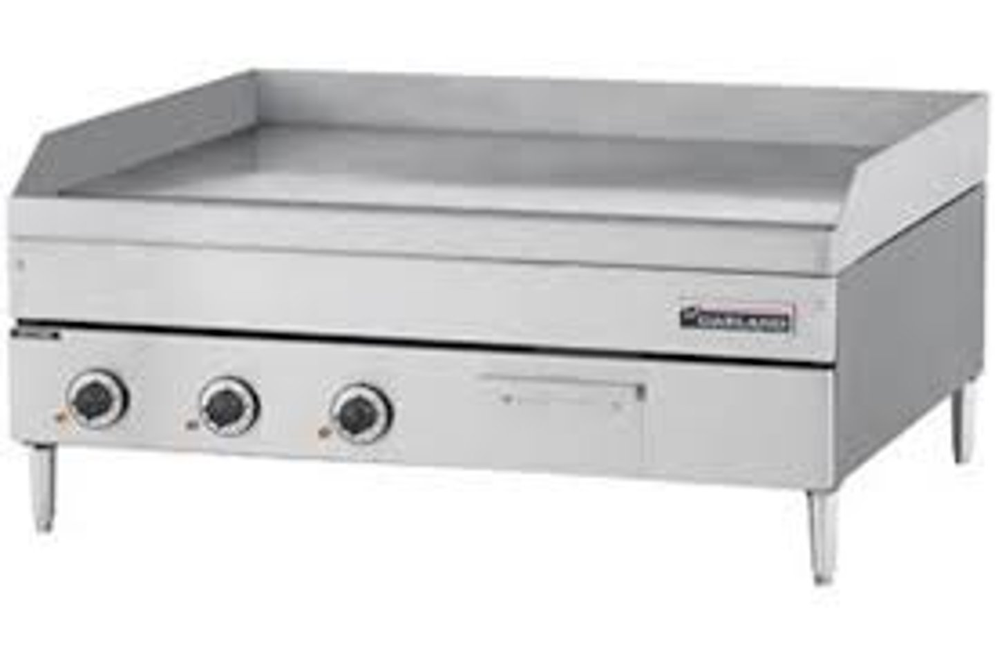 <p>Similar to a flat-top range, a griddle has a heat source located beneath a thick plate of metal. Cook food directly on this surface, which is usually designed with edges to contain the food and a drain to collect waste.</p>