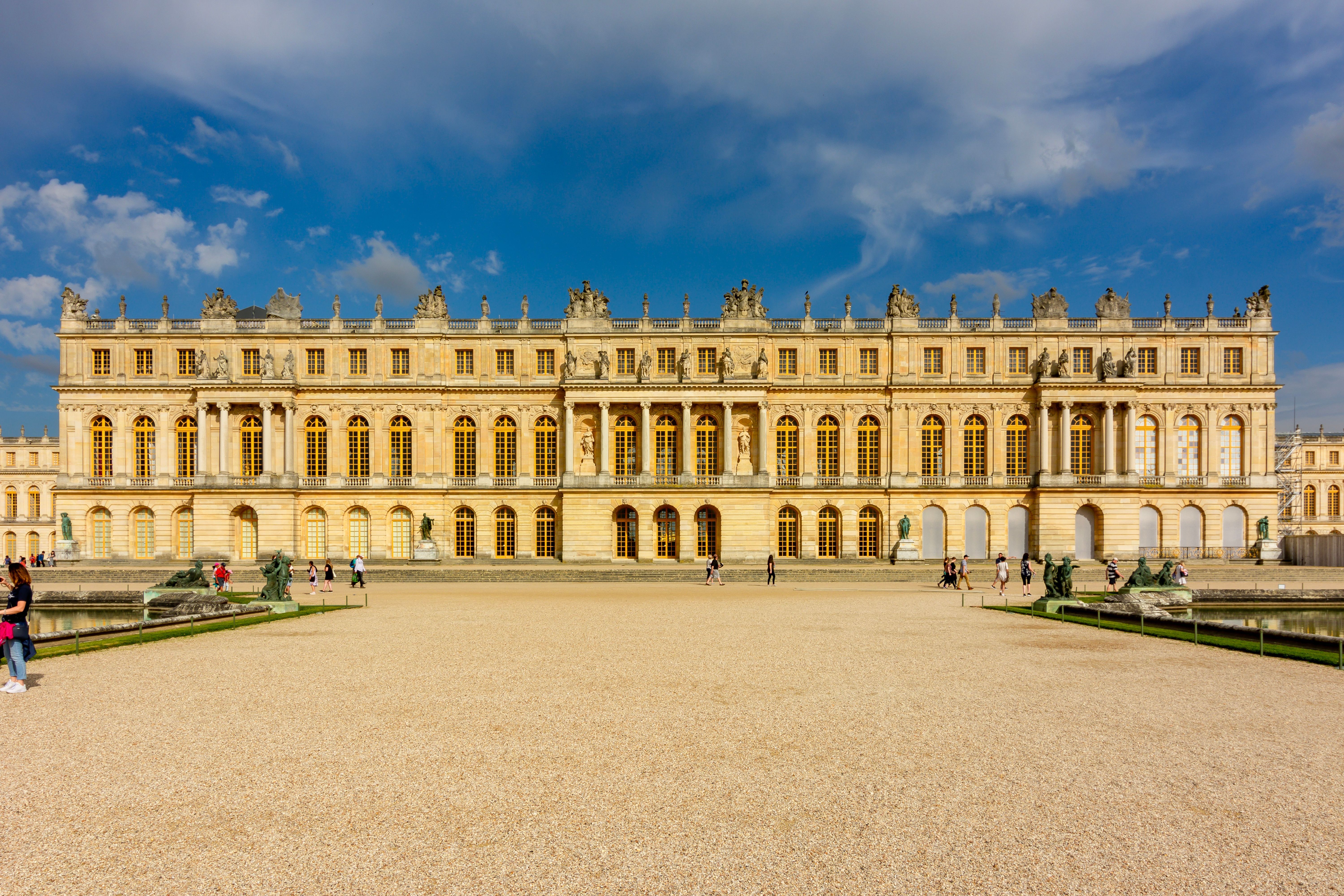 <p>The Palace at Versailles. Versailles, France. Louis Le Vau. 1669 CE. Masonry, stone, wood, iron, &amp; gold leaf. </p>