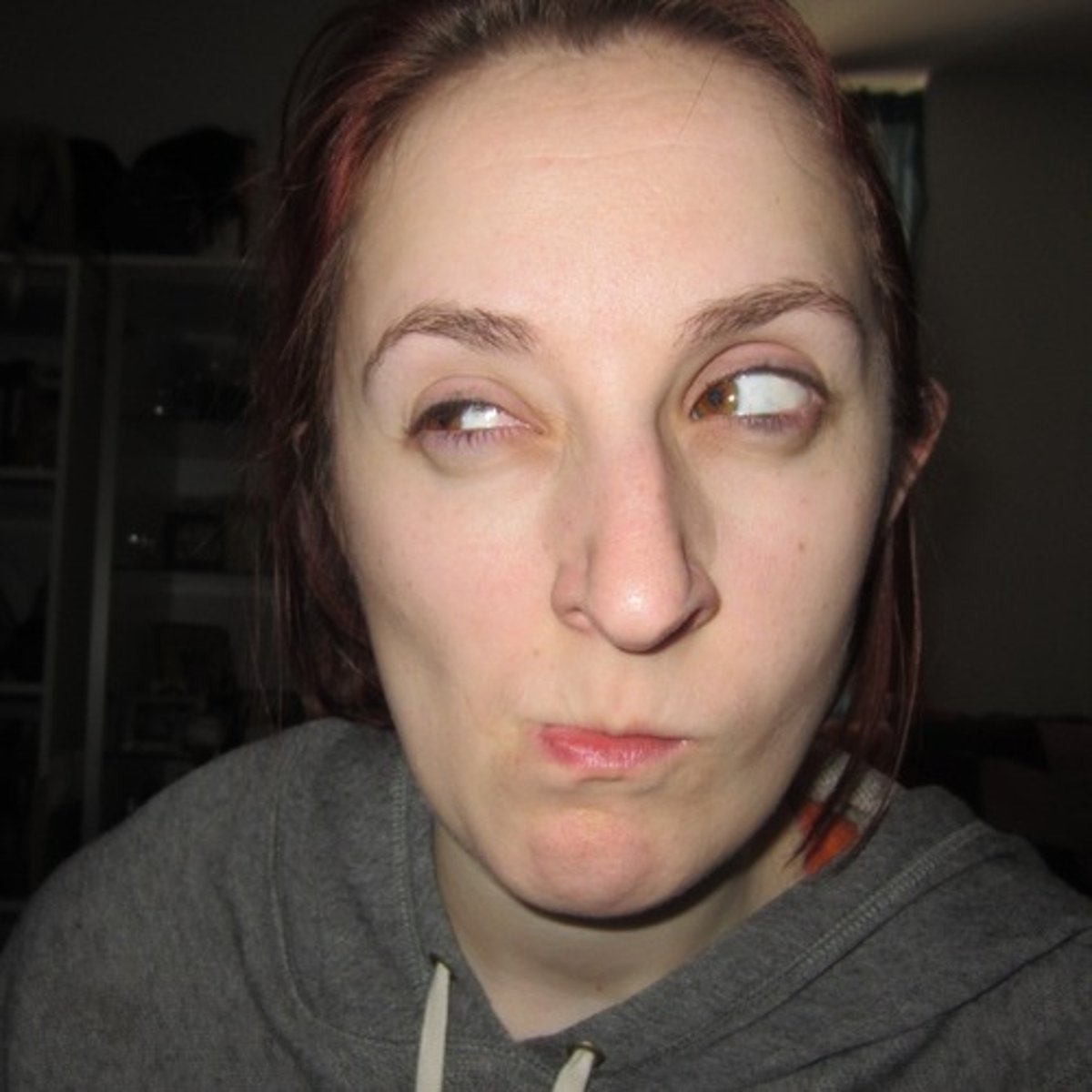 <p>içine doğmak/sezmek</p>