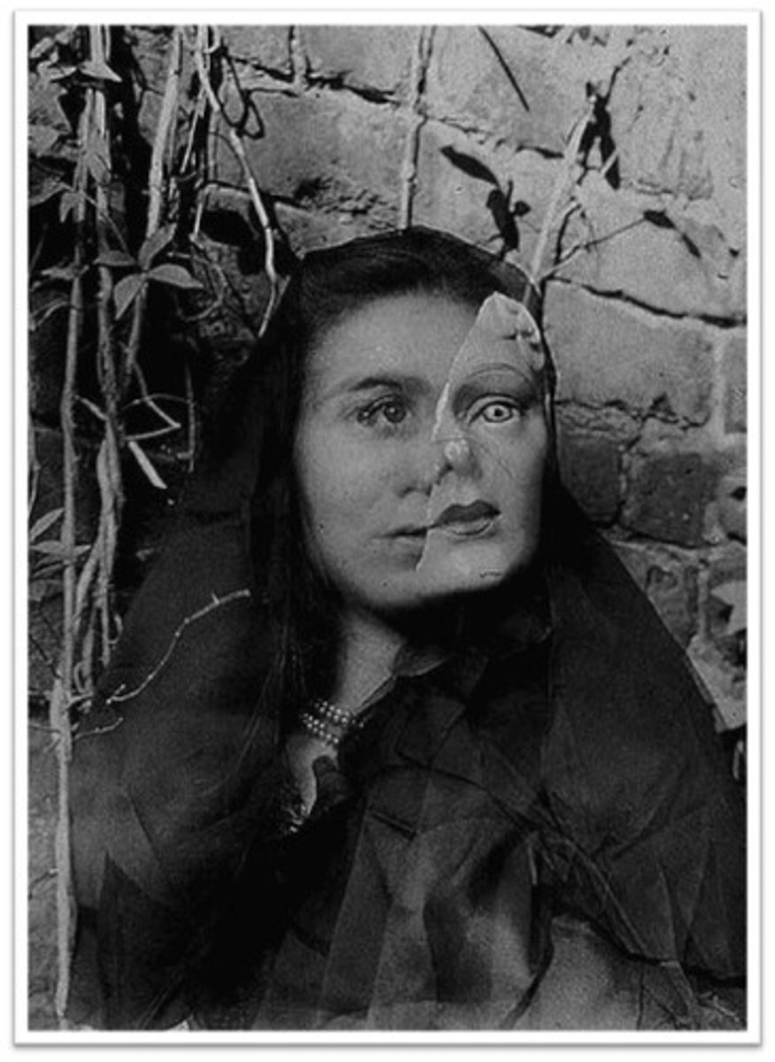 <p>Surrealist photographs of the U.S. South</p>