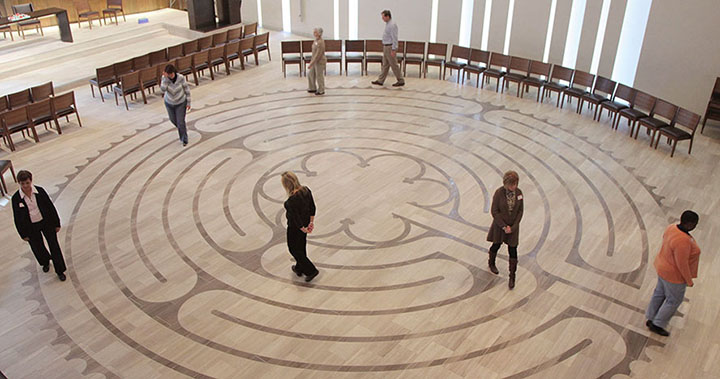 <p>Labyrinth</p>