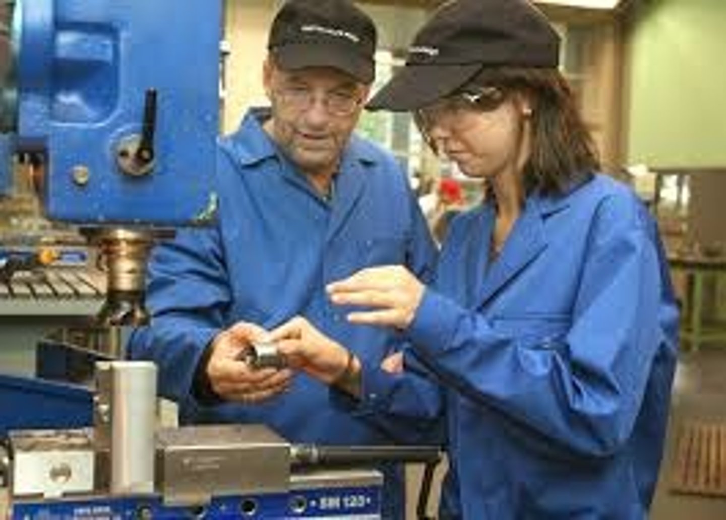 <p>jemand, der einen Beruf lernt</p>