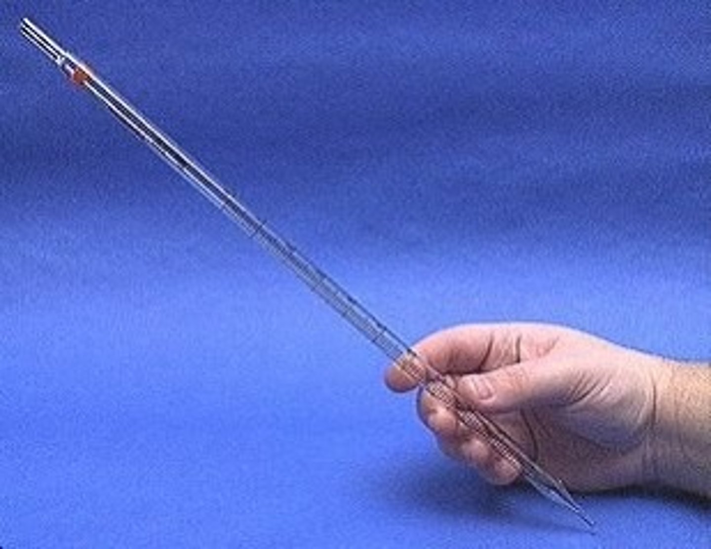 <p>used to measure and deliver exact volumes of liquid using a bulb or a pump</p>