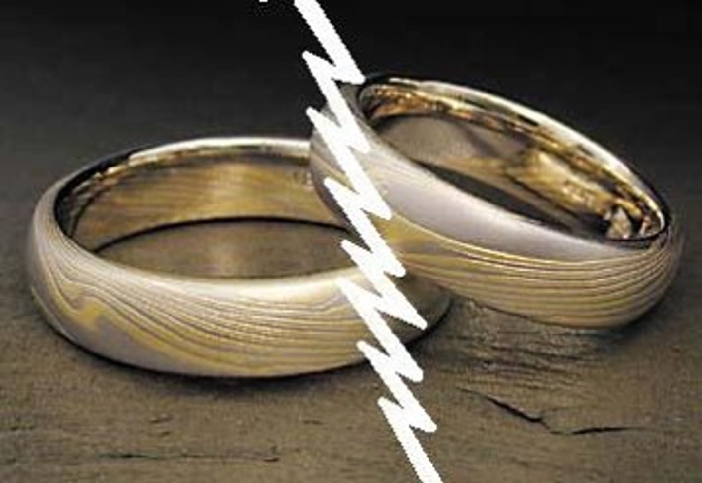 <p>to get divorced (from)</p>