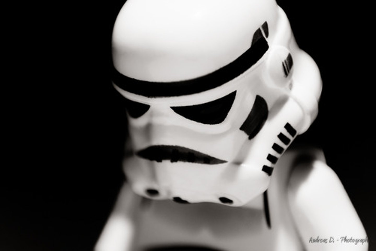 <p>niederschlagen, töten</p>