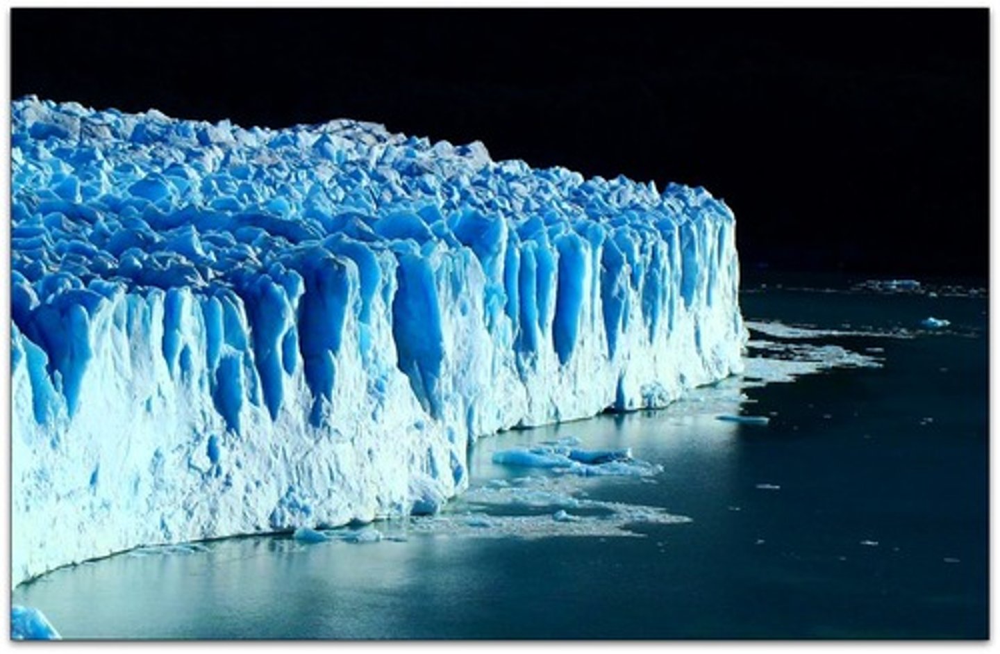<p>the glacier</p>