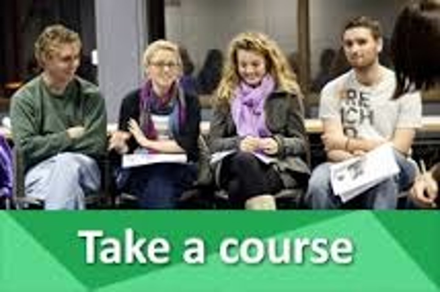 <p>thụ giảng, học</p>