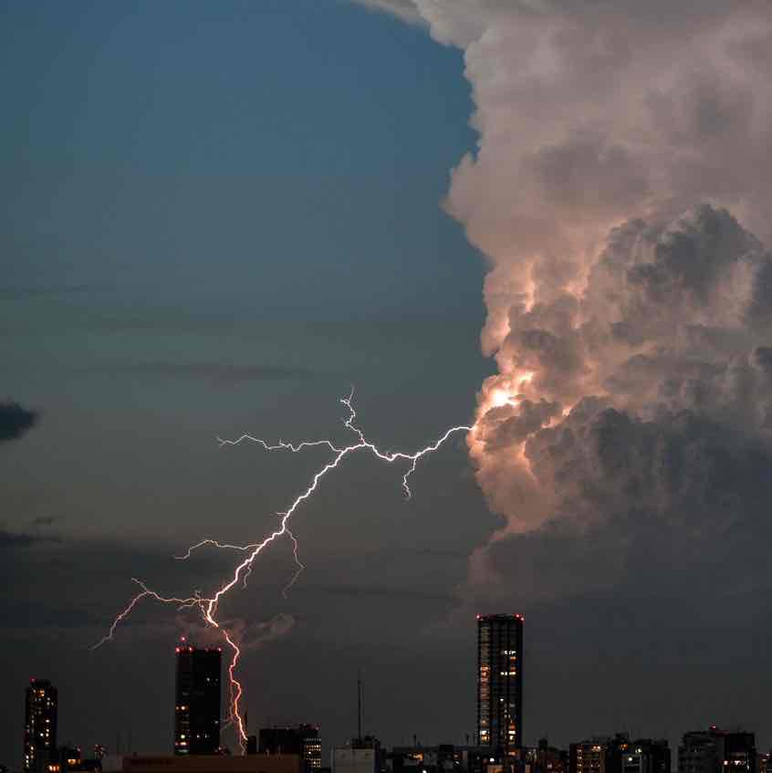 <p>Towering, monstrous clouds that holds within them thunderstorms and heavy rain</p>
