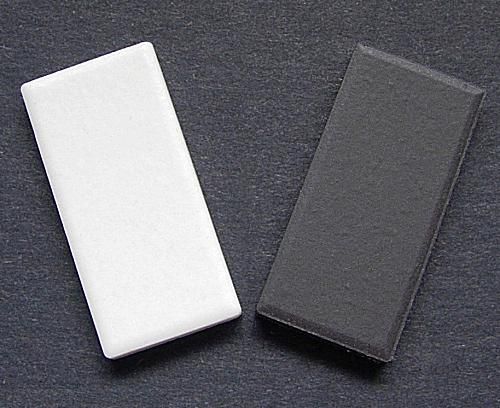 <p>The color of a mineral in powder form</p>
