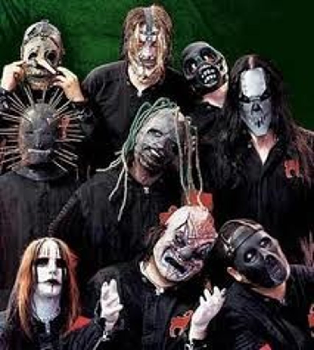 <p>Grisly, gruesome, horrible, distressing; having death as a subject</p><p>(Adj)</p><p>Syn: Ghoulish</p>