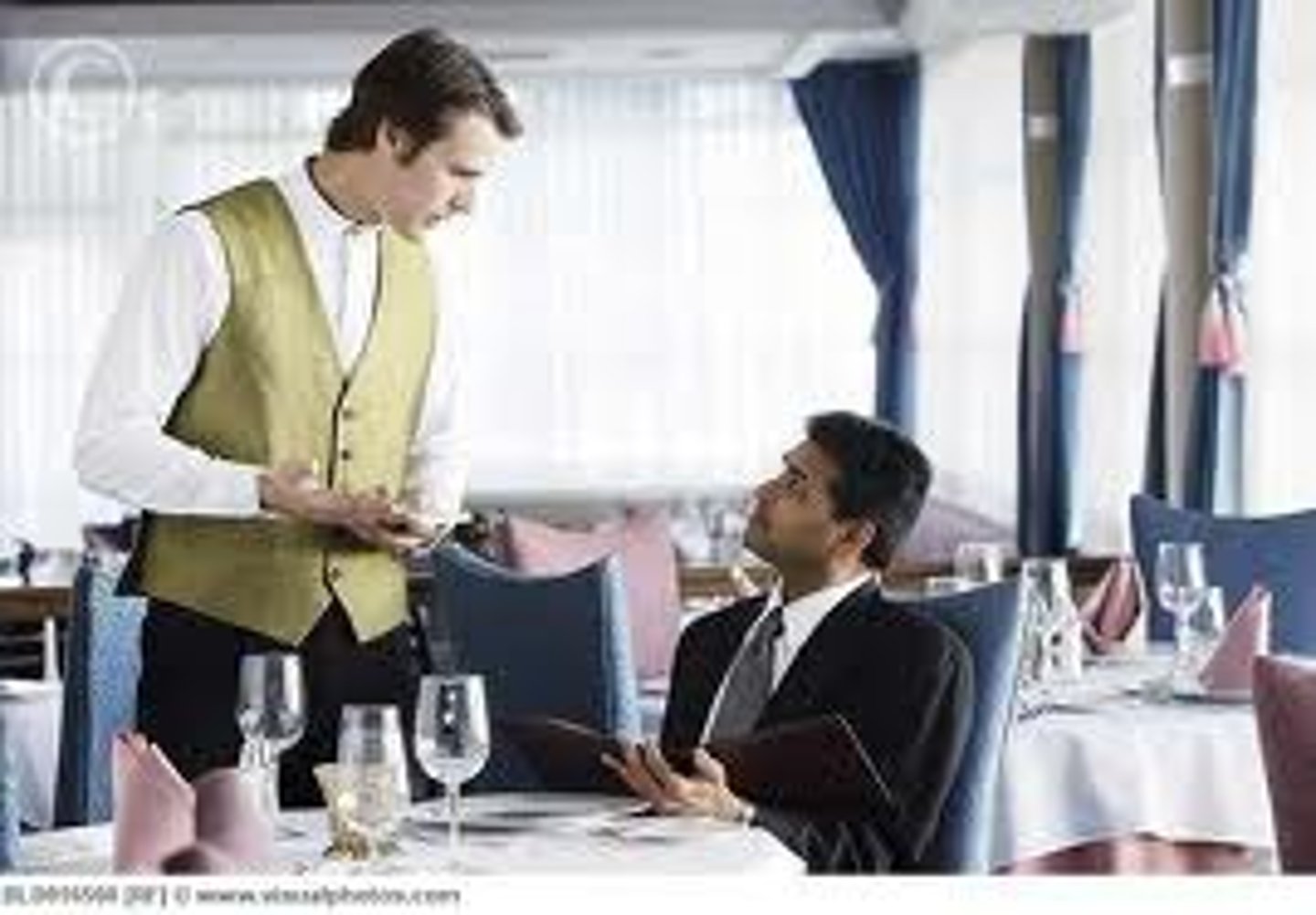 <p>diǎn cài - to order food</p>