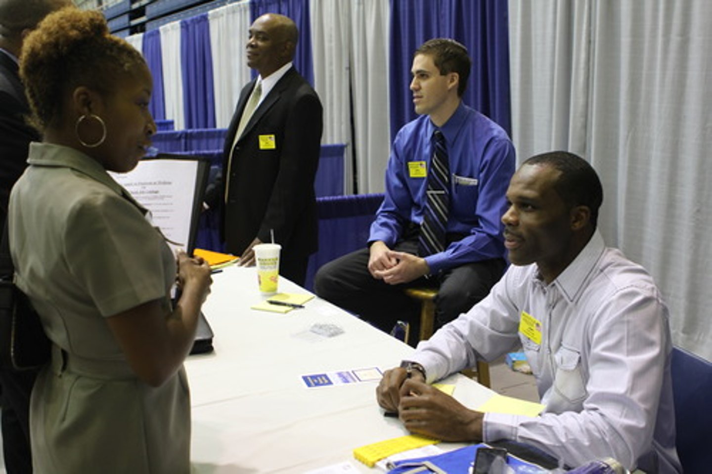 <p>професійне життя</p>