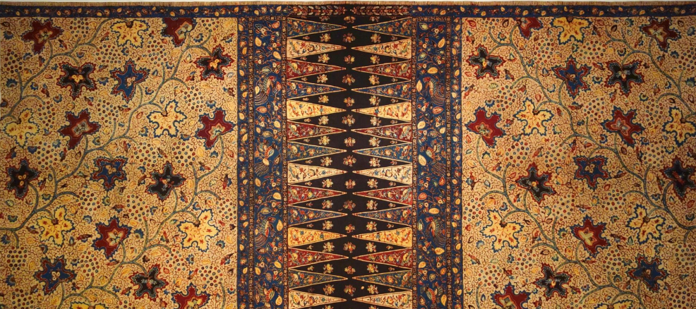<p><strong>COASTAL BATIK</strong></p>
