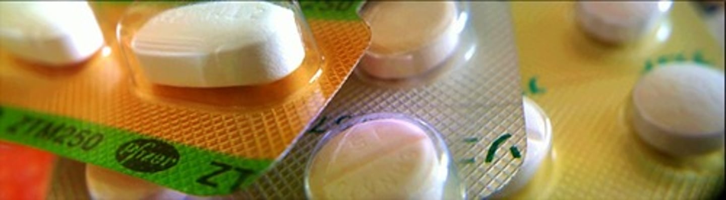 <p>a medicinal drug taken to reduce tension or anxiety.</p>