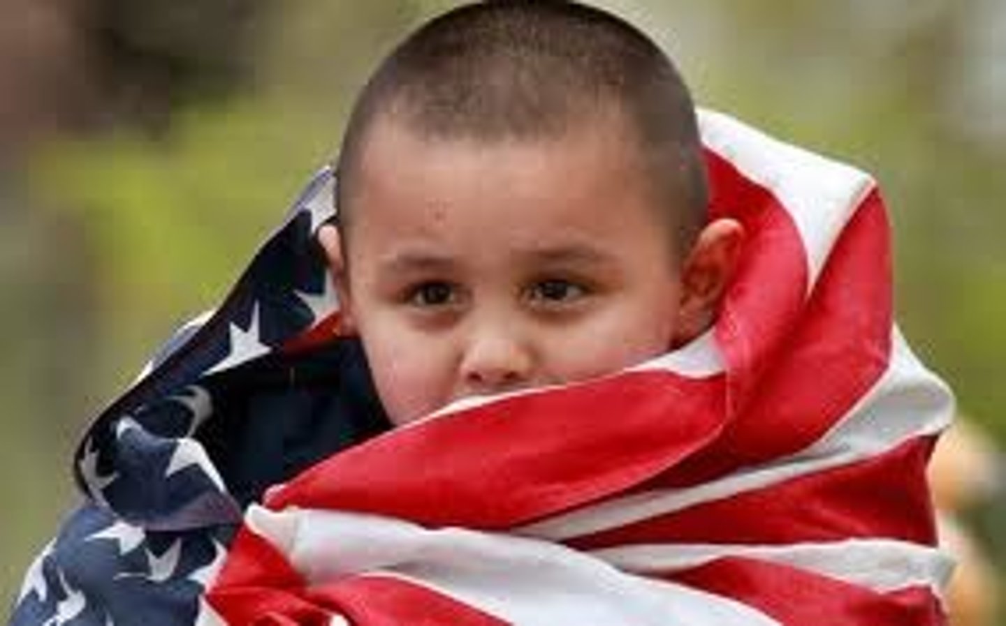 <p>Citizens are guaranteed the right to vote regardless of race, color, or status of former servitude</p>