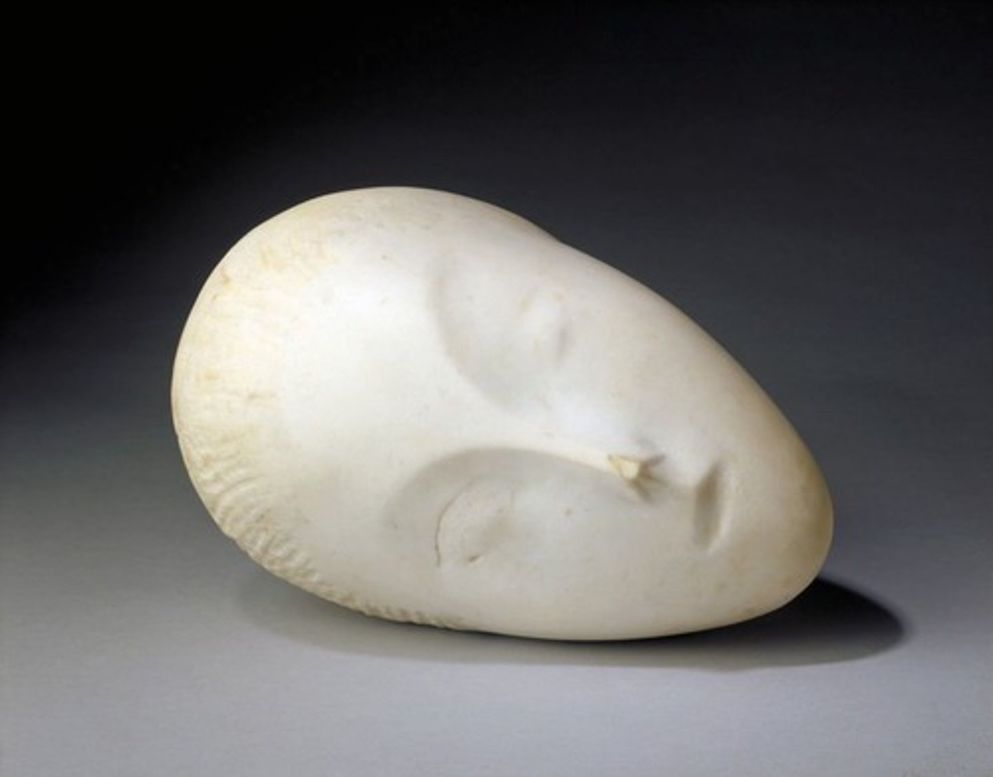 <p>A bronze sculpture created by Constantin Brâncuși in 1910. It was originally carved from marble using Baroness Renée-Irana Frachon as the model.</p>