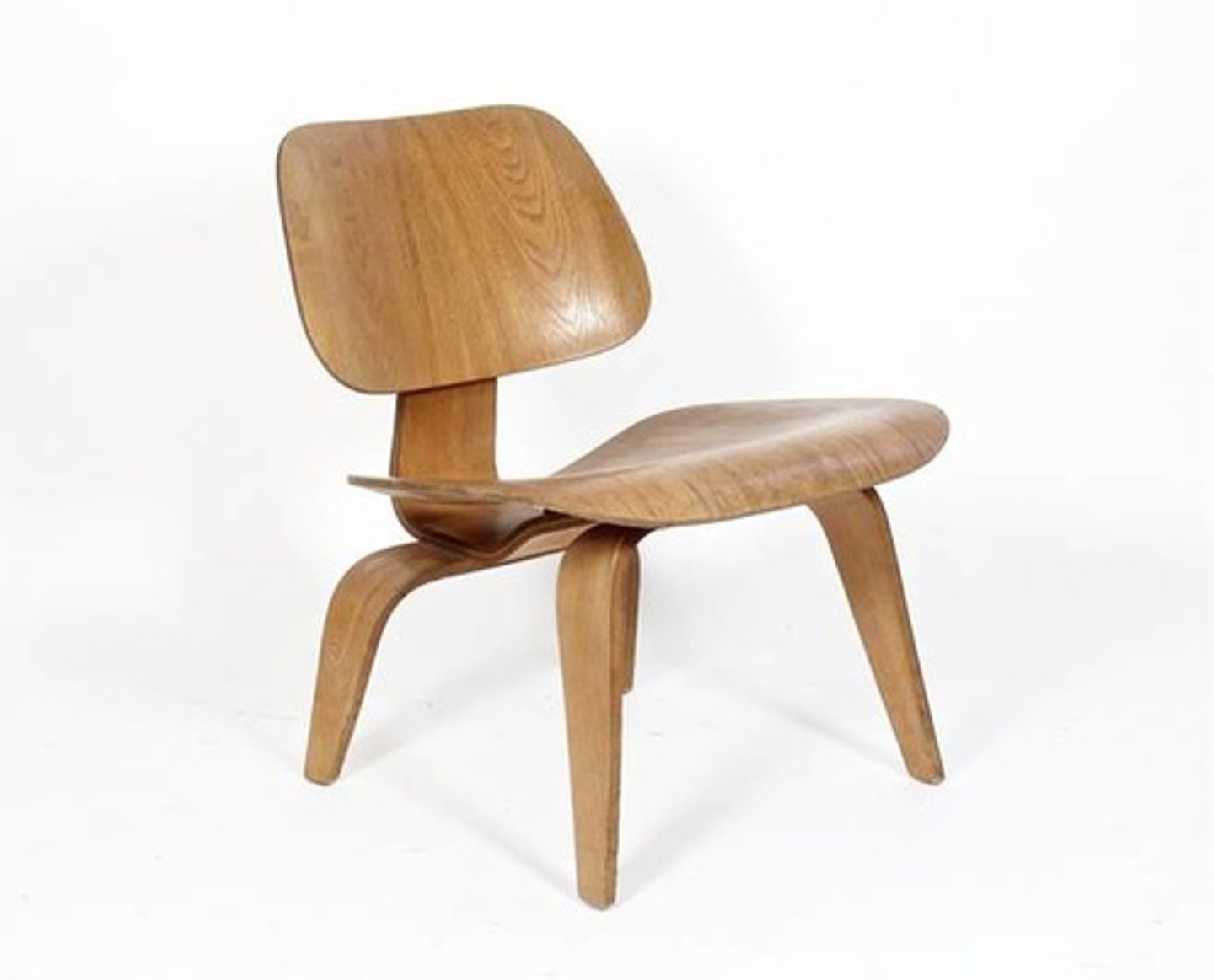 <p>True. Was not technologically possible at the time Charles designed it with his partner at the time.</p>