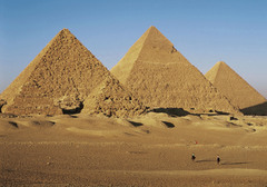 <p>Egyptian The pyramids of Menkaure, Khafra, and Khufu. ca. 2600-2500 BCE.</p>