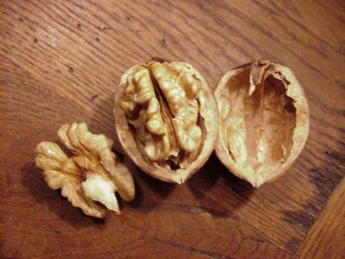 <p>walnuts</p>
