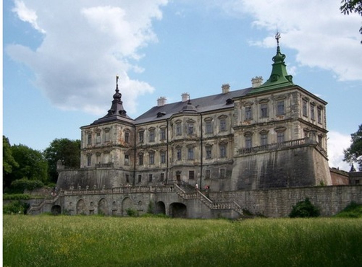 <p>ренесанс</p>