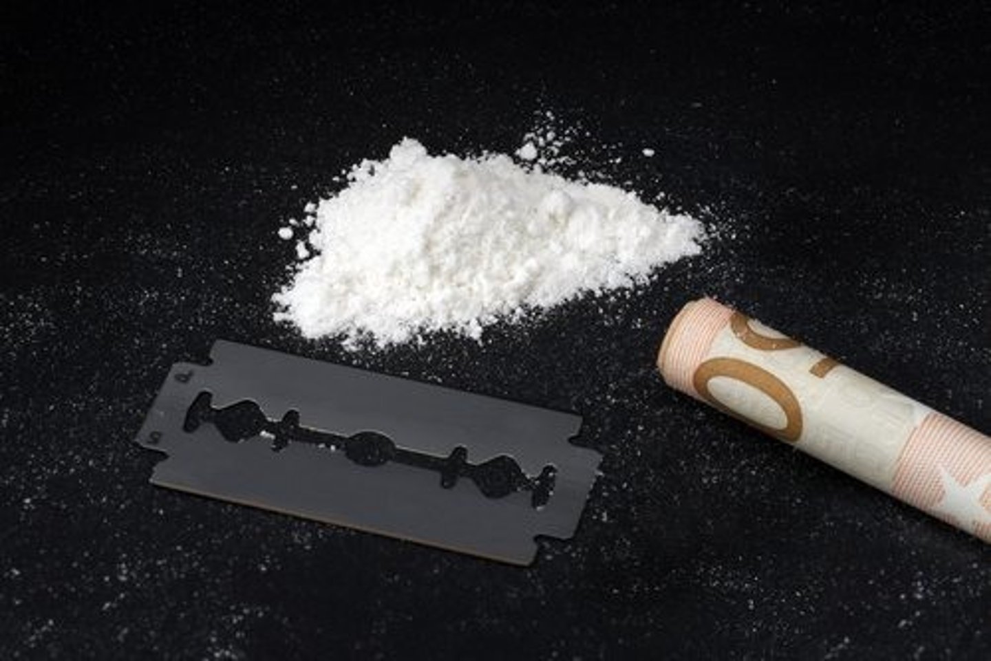 <p>illegal drugs such as marijuana, cocaine, and LSD</p><p>ex; illicit drugs such as cocaine and cannabis</p>