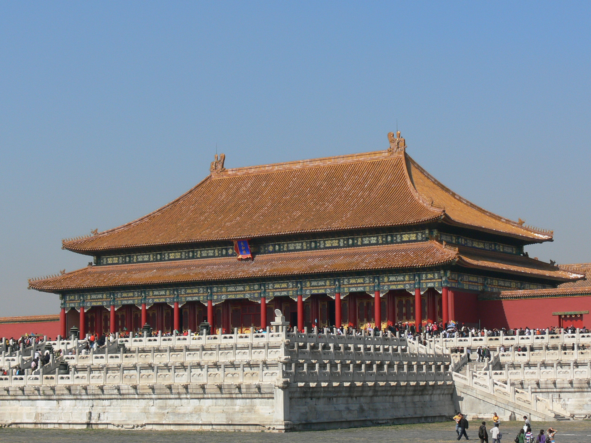 <p>This housed the throne of the emperor and a large courtyard for thousands to pay homage to them. </p>