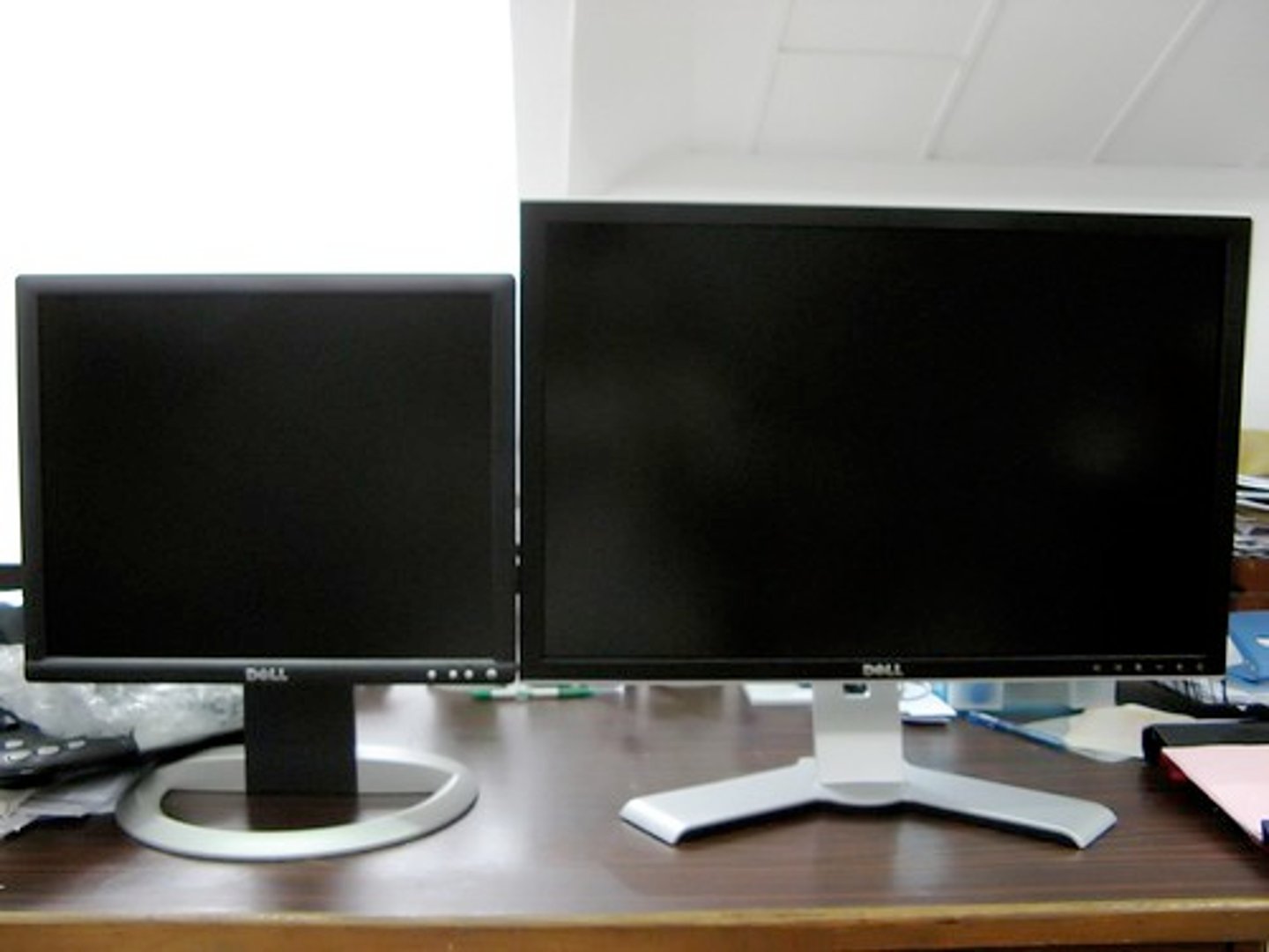 <p>monitor</p>