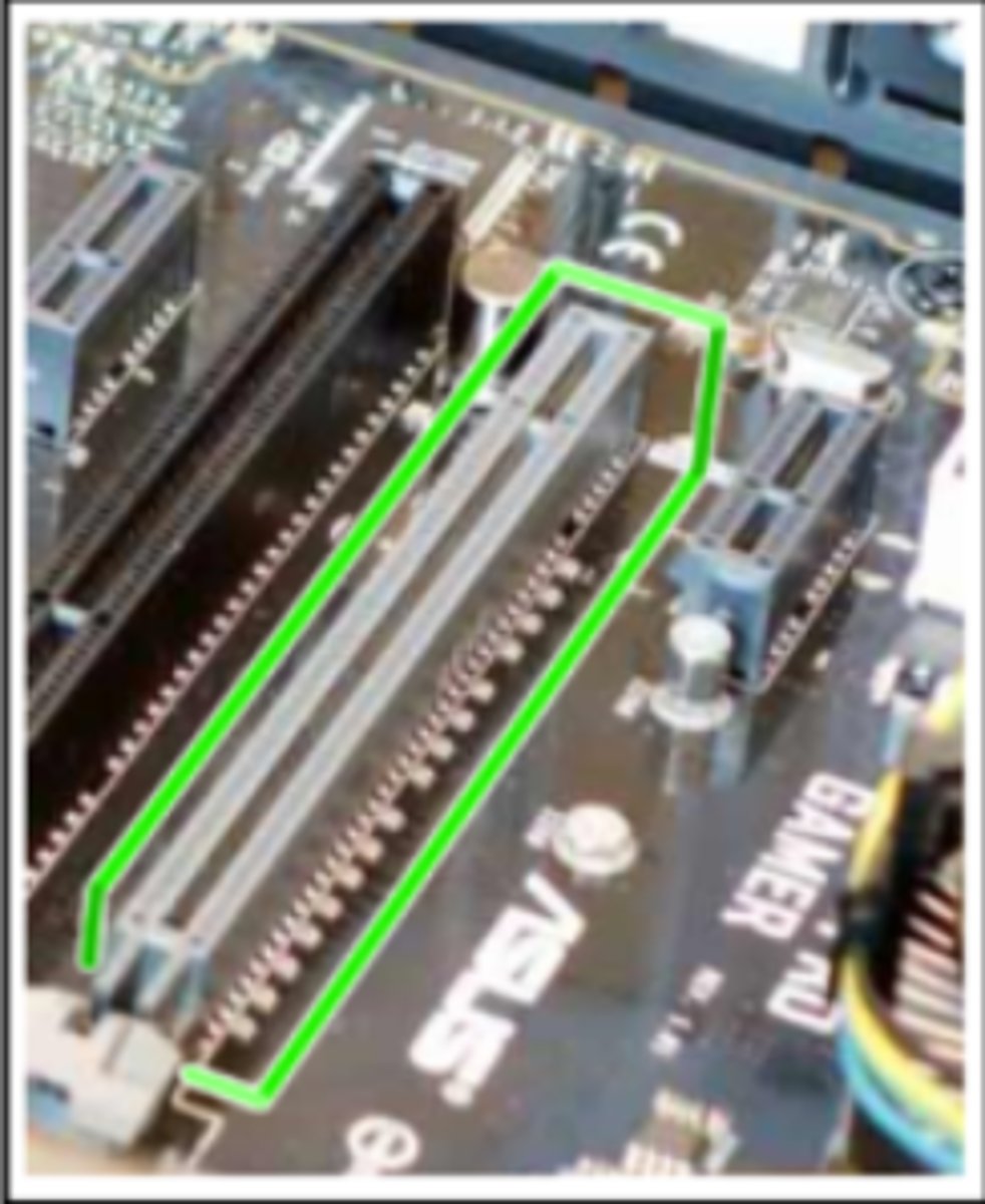 <p>Refer to the exhibit. Which type of expansion slot is shown?</p><p>PCIe x16</p><p>AGP</p><p>PCI</p><p>memory</p>