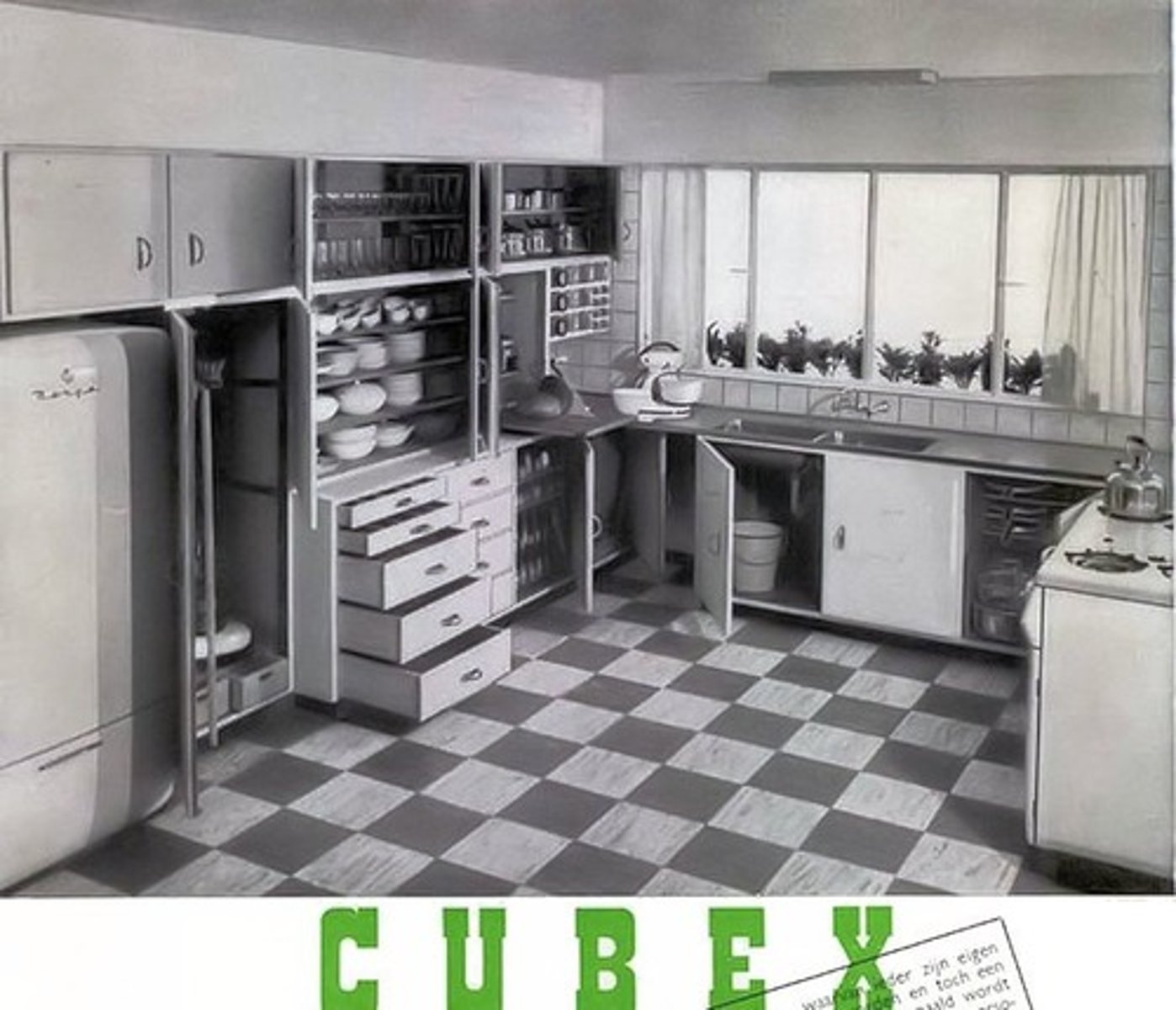 <p>1896-1984 : Belgisch modernist die de Cubex-keuken ontwierp op basis van ergonomie. Hij paste het vrije plan toe in iconische projecten zoals Woning Dotremont.</p>