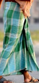 <p><strong>Lungi</strong></p>