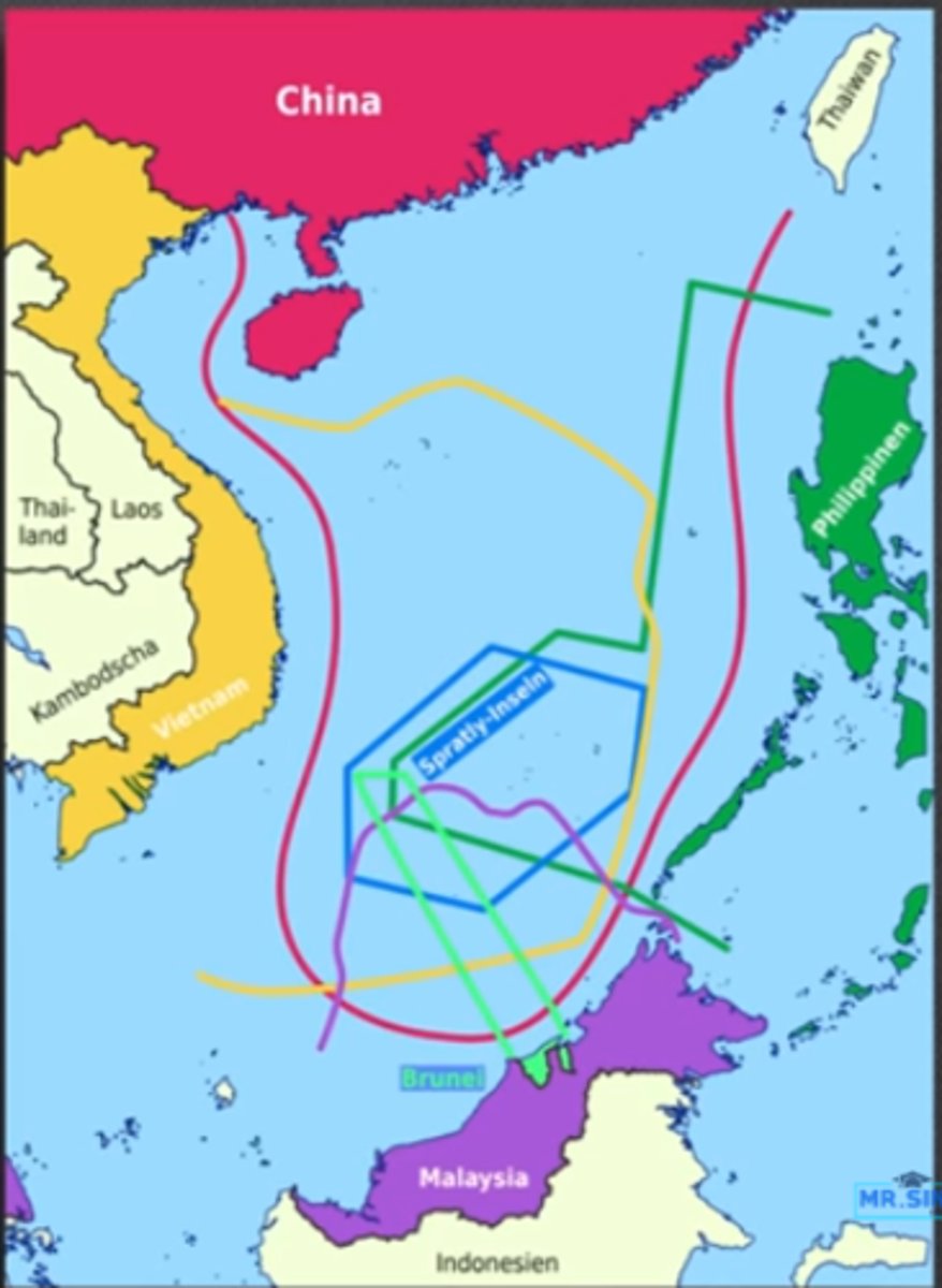 <p>a disputed group of more than 750 reefs, islets, atolls, cays and islands in the South China Sea. The archipelago lies off the coasts of the Philippines, Malaysia, and southern Vietnam.</p>