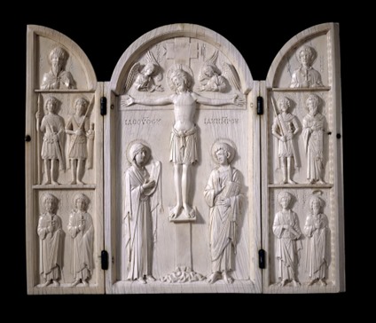 <p>Trittico con Crocifissione</p>