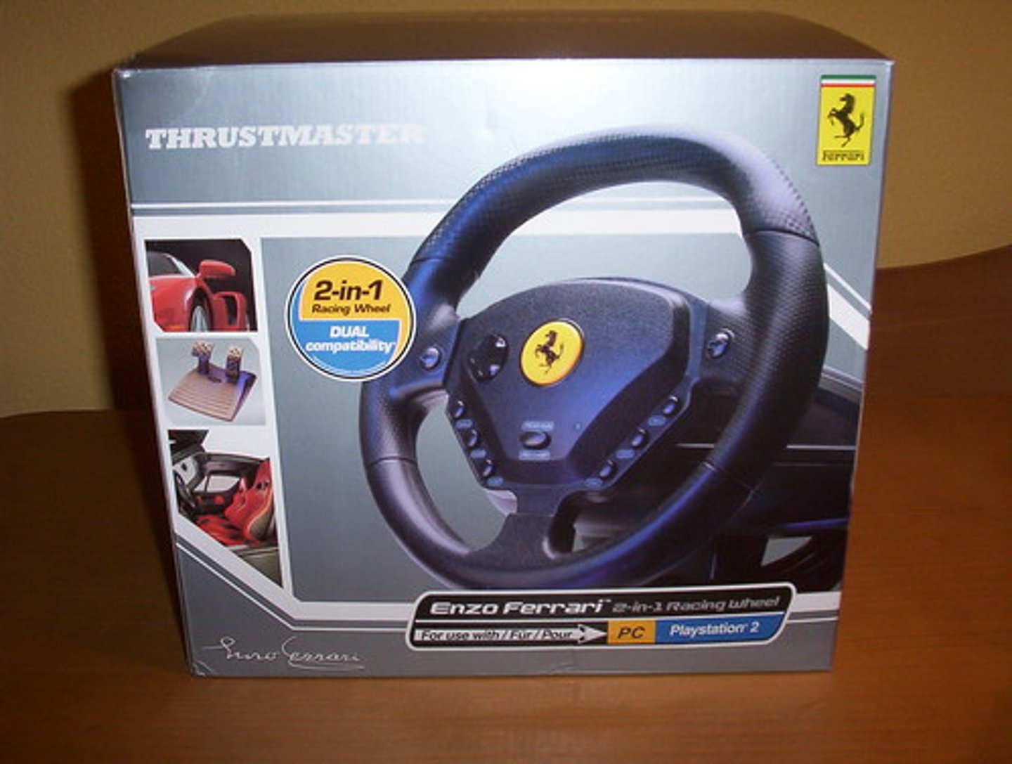 <p>steering wheel</p>