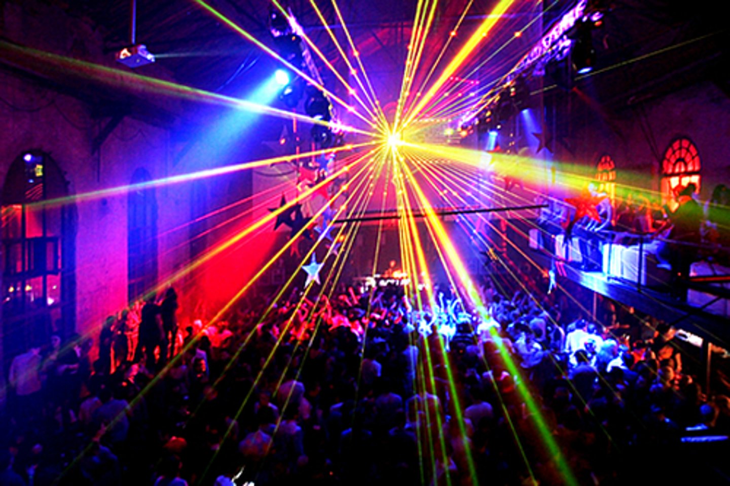 <p>disco, dance club</p>