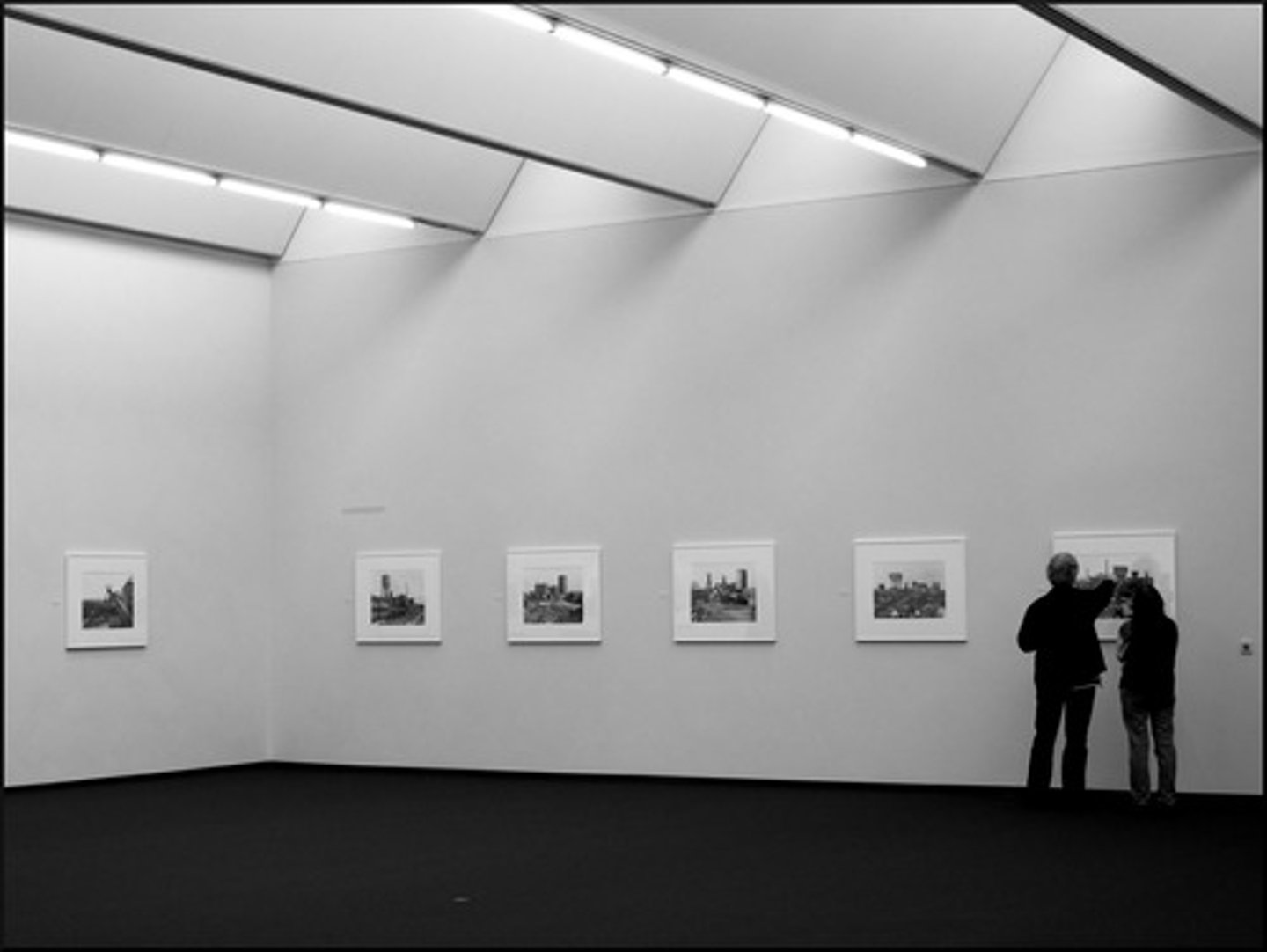 <p>l'exposition</p>
