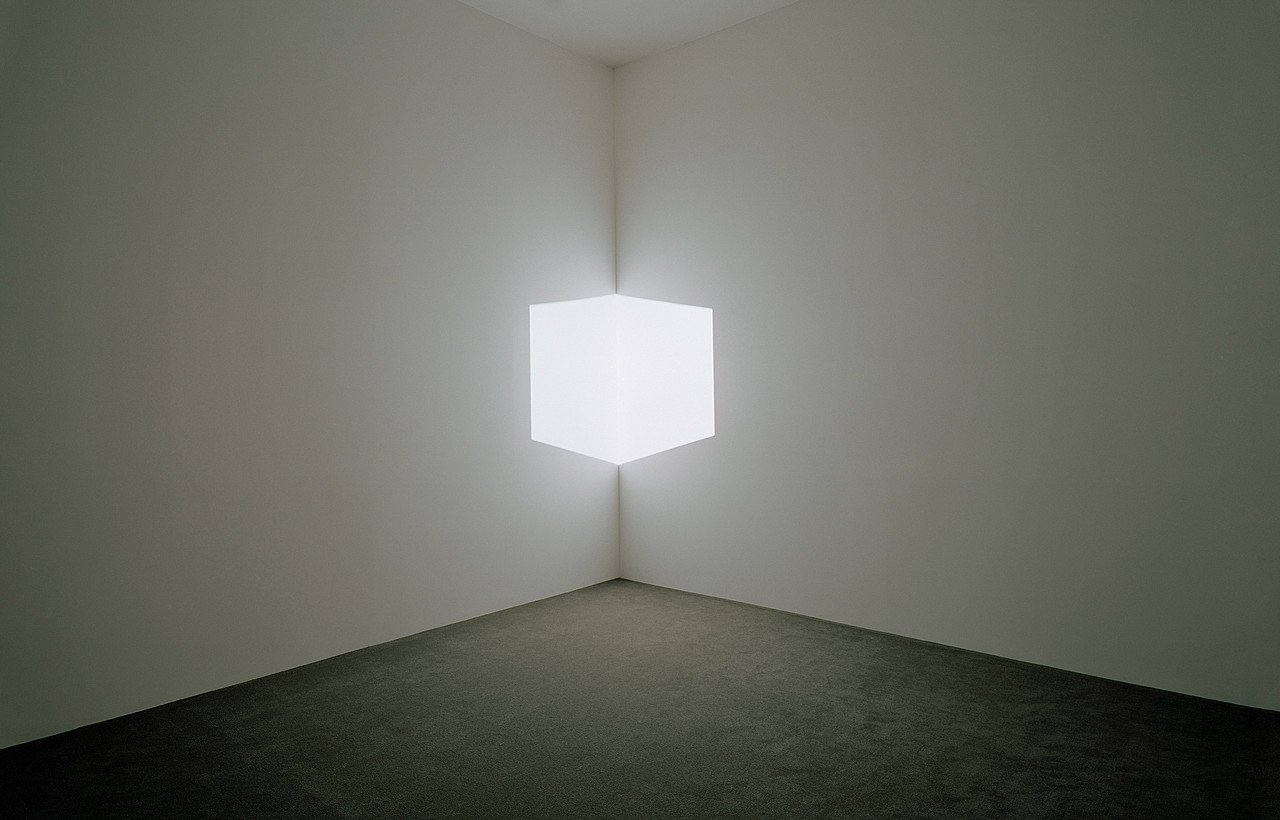 <p>Projected light from a gallery wall that is aimed in the corner of the room to make a box shape that is not only concave but also convex. </p>