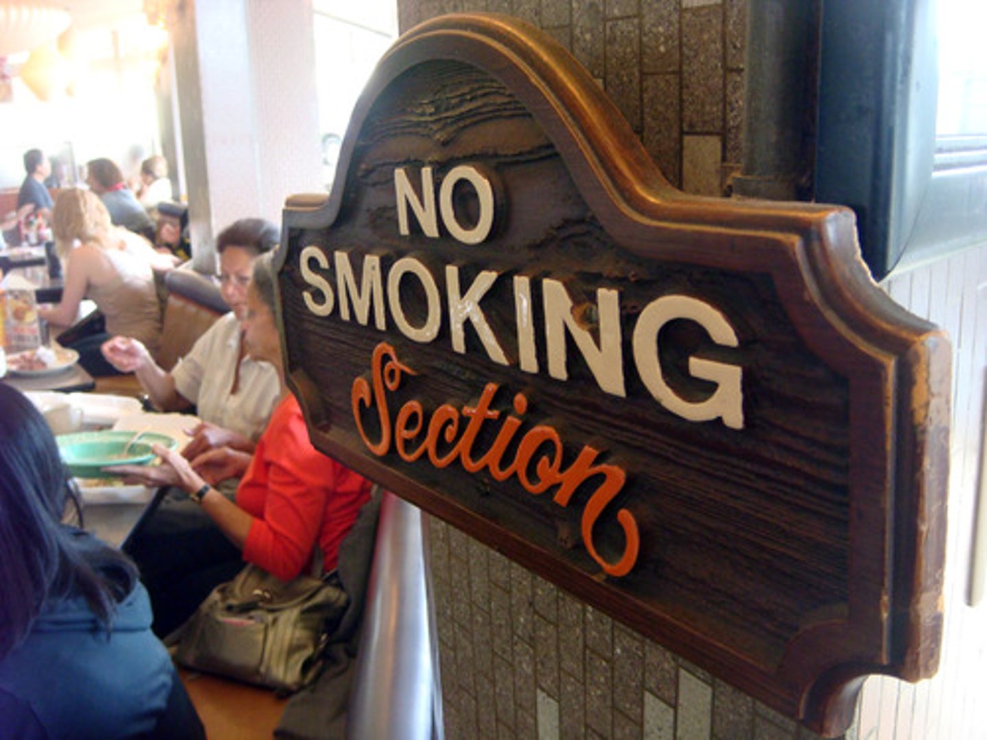 <p>(non) smoking section</p>