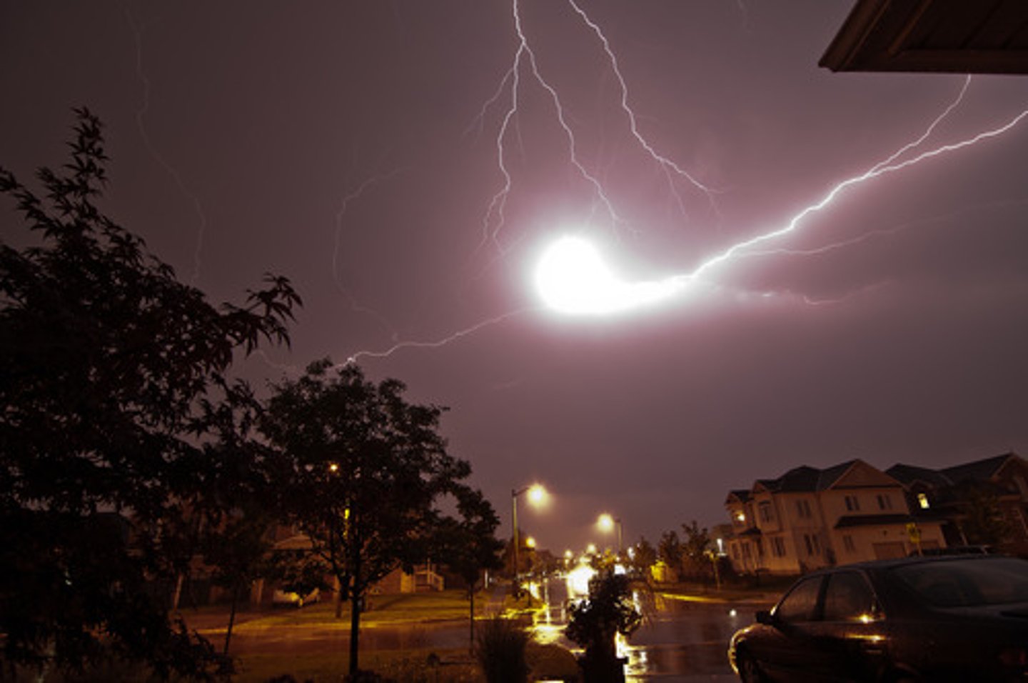 <p>A luminous sphere that appears to "float" in the air, or zip around for a few seconds</p>