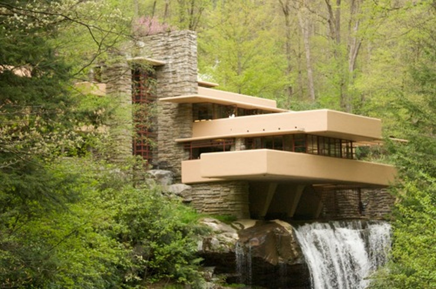 <p>Architect: Frank Lloyd WrightPeriod: Prairie School<br>Dates: 1936-1939 C.E.<br>Culture: Pennsylvania, U.S.A.<br>Material: Reinforced concrete, sandstone, steel and glass</p>