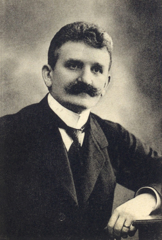 <p>Захукр Народ республіка (ЗУРН). Президент: Петрушевич (диктатор - воєн стан)</p>