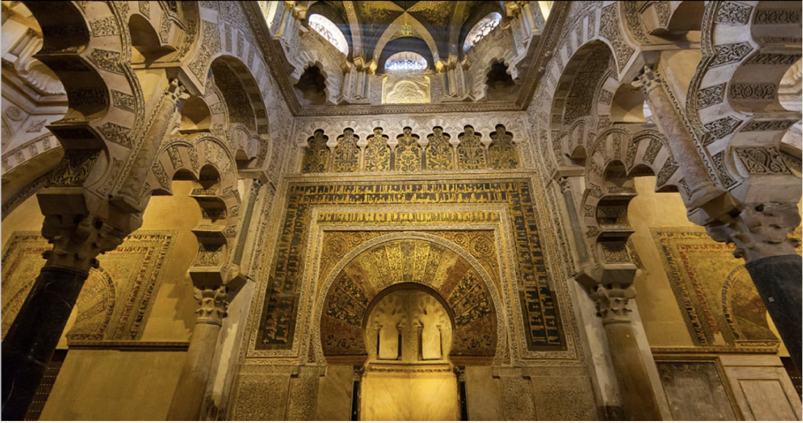 <p>describe the changes to the Mosque </p>